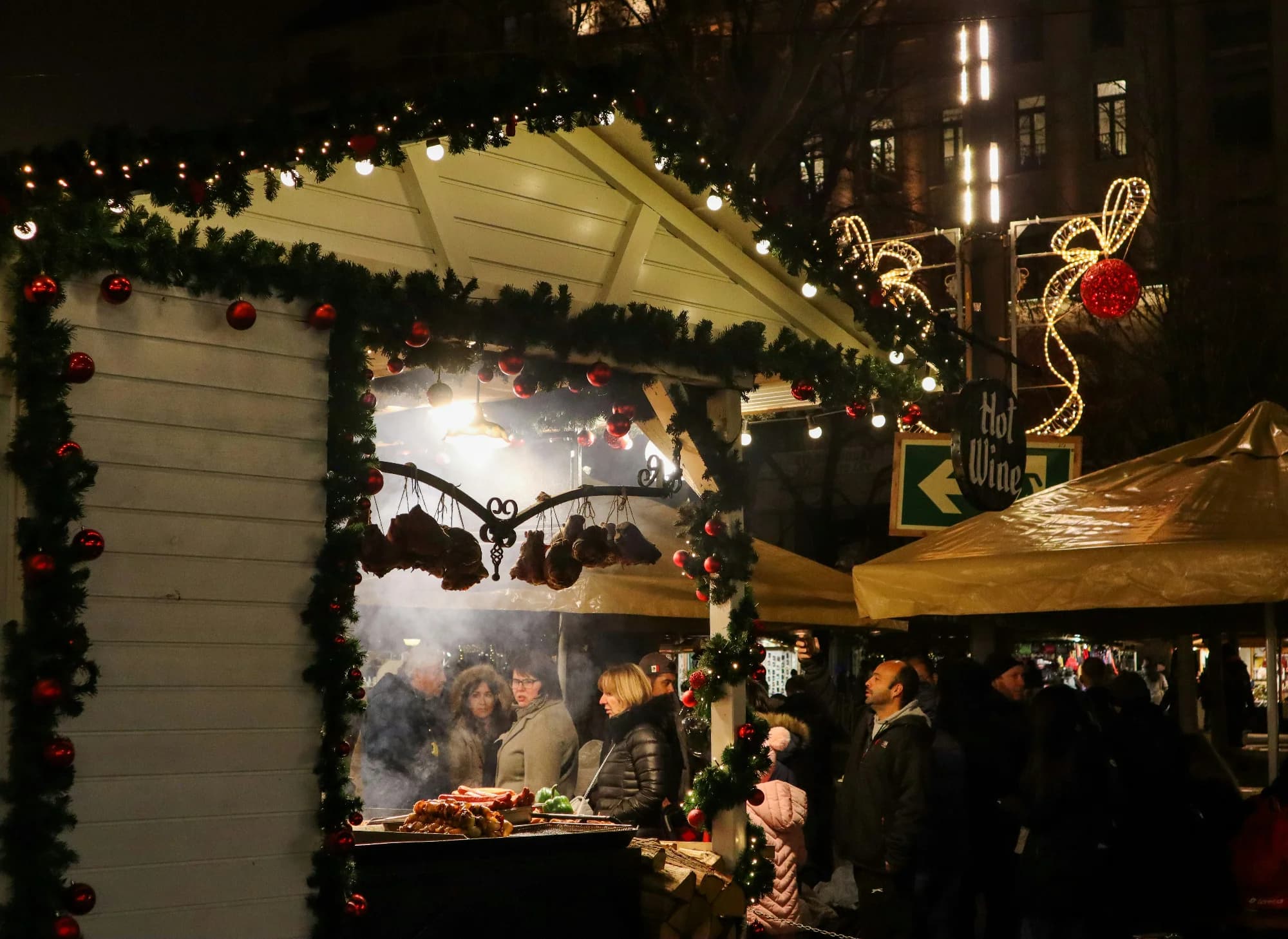 The Essential Food and Drink Guide to European Christmas Markets